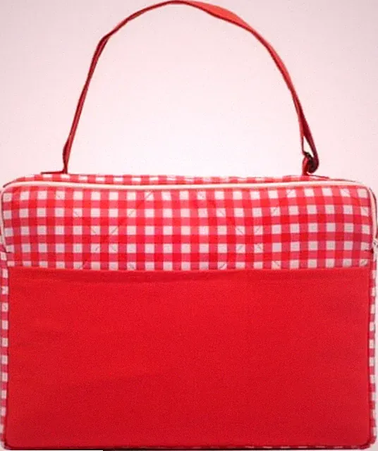 Outdoor Indoor Foldable Water Resistant Carrying Blanket Red Gingham Handle NEW