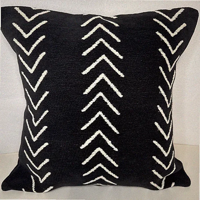 Pottery Barn Kids Modern Baby Black White Chevron Pillow Cover Thick Chenille